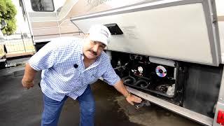 RV Sales of Oregon 1999 Fleetwood Southwind 32' Stock # CA2133