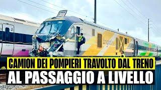 ULTIM'ORA: CAMION DEI POMPIERI ATTRAVERSA IL PASSAGGIO A LIVELLO CON LE BARRIERE GIU': 15 FERITI