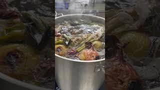 Варим соус демиглас в Баре-ресторане Оленевка