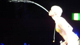 Miley Cyrus Spitting Water On Her Fans (Sweden)