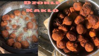 EBLI  KAKLO . Local Ewe food , a.k.a Dzorle kaklo.