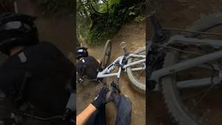 This is why you NEVER ride Carbon Mountain Bikes 