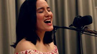 White Christmas (Live at the Founder's Studio) - Frances Madden