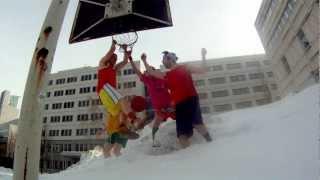 The Ultimate Epic Snow Basketball Challenge 2013 - Koripallo lumihangessa