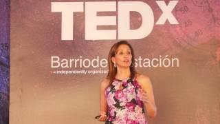 Creatividad una herramienta de transformación | Carolina Salazar | TEDxBarriodelaEstacion