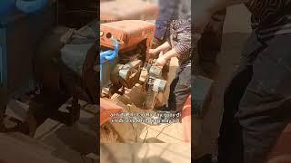 Anh Nông Dân Phát Minh Ra Tay Quay Điện Để Khởi Động Máy Xới
