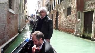 Paseando en góndola en Venecia... 'O sole mio'