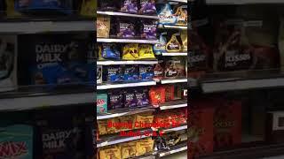 Buying Chocolate in Dubai | U.A.E. | Yummmy and Affordables #dubai