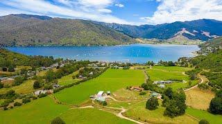 Anakiwa Farm - 'The Oaks'   Queen Charlotte Sound   NZ