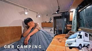 [Car camping in heavy rain] Pouring rain. Camping alone. DIY light truck camper