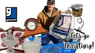 Goodwill Thrift With Me Cottage Decor and Antiques