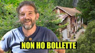 L’UOMO che VIVE in una CASCINA nel BOSCO - thepillow