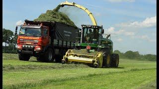 Ginaf | John Deere 7400 | Grasoogst | Gras hakselen door Kooijker van Dieren Laag Zuthem