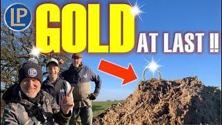 CENTURIES OLD GOLD Ring Found Metal Detecting | Digging HISTORY UK