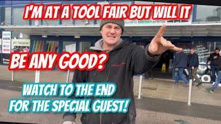 JONS RANDOM REVIEWS AT A TOOL FAIR!!! GOOD CRACK! PLUS A PREVIEW OF A VERY SPECIAL GUEST AT THE END!