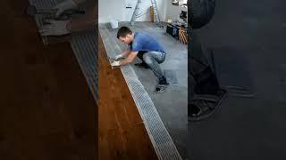 укладка паркета на 2х компонентный клей.