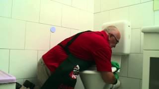 How To Replace A Toilet Seat - DIY At Bunnings