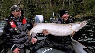 Big Ontario Muskies in November - In-Depth Outdoors TV, Season 11 Episode 2