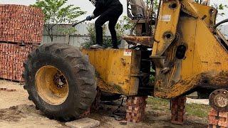 Repair Wheel Loader Giant 55-inch Tires With Nails Stuck // Restoring KAWASAKI 90ZIV Excavator 1993