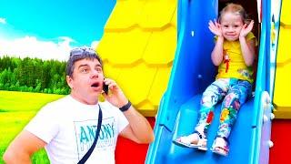 Nastya und Papa haben Spaß im Disney Princesses Park, Fun Kids-Serie