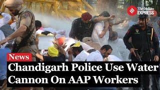 Chandigarh Police Use Water Cannon On AAP Workers Protesting Over "Tardy" Lifting Of Paddy In Punjab