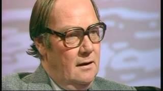 Cliff Michelmore (1919 - 2016) - BBC News - 17th March 2016