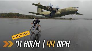 71 km/h on Landing Track - iKOMic episode 1
