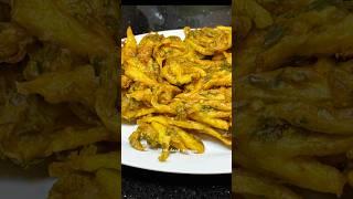 Pakora banane ka Asaan tarika| Pakoray Recipe/ Iqra food fusion #iqrafoodfusion #shorts