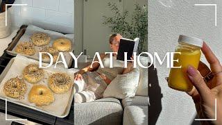 HOME VLOG | homemade bagels, life updates, cozy reading & immunity shots