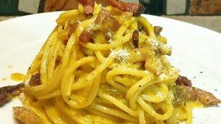 SPAGHETTI ALLA CARBONARA CON CARBOCREMA