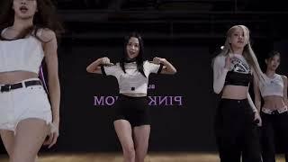 Pink Venom Mirrored Dance Practice || Strawberry Somi