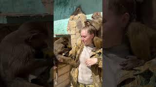 Я УДИВИЛАСЬ Люськиной реакции на меня..