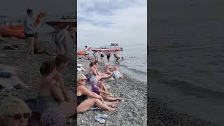 Берег моря Гагры