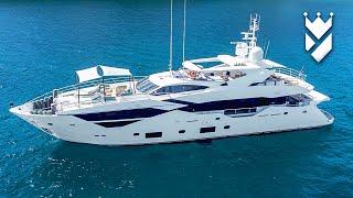 Sensational Sunseeker Charter Yacht with outdoor Movie Theatre!