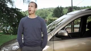 Dacia-Spot mit Mehmet Scholl