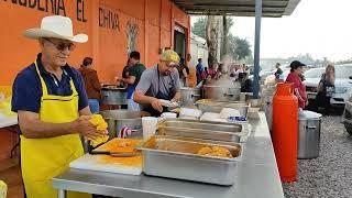 Menudo, birria y chamorro "El Chiva" en la carretera libre Guadalajara -Zapotlanejo km 15.