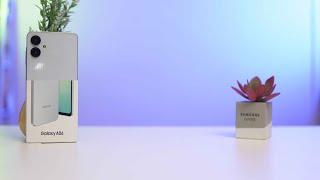 SAMSUNG ရဲ့ဈေးအသက်သာဆုံးဖုန်းဖြစ်တဲ့ Galaxy A06 ကို Unboxing လုပ်ကြည့်ကြမယ် . . .