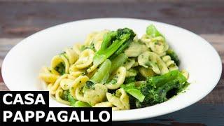 A INEXPENSIVE and EASY recipe with a RUSTIC feeling: Pasta with broccoli.