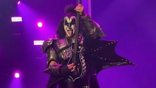 God of Thunder - KISS (End of the Road World Tour)