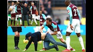 West Ham fans invade pitch as Gold and Sullivan are told to leave for own safety  - 247 News