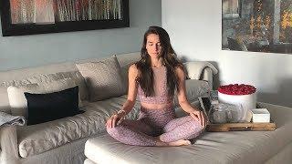 10 Minute Meditation | Melissa Wood Health