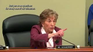 Schakowsky Fires Back at Republicans' Attempt to Cut Veteran Benefits