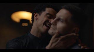 “Did you eat the baby?” Louis feeds on Damek | Interview With the Vampire 1x02