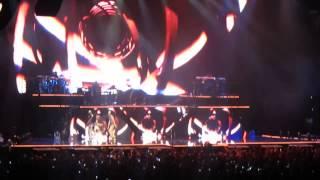 Nicki Minaj - Beez In The Trap (Live in Amsterdam Ziggo Dome) 19-3-2015