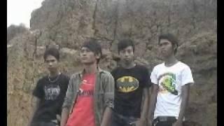 The Bat Band Indi Indonesia ( Menyesal ).wmv