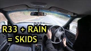 R33 SKYLINE CLUTCH KICKS IN THE RAIN!!