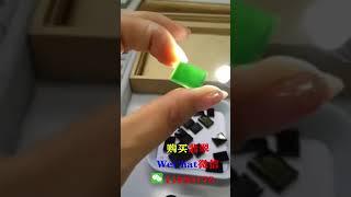 【墨翠戒指】翡翠市场找找墨翠戒指，戒面，男士墨翠戒指镶金用的金子都要3000以上，镶好的老板娘报价7500，你感兴趣吗？ ∣现场翡翠