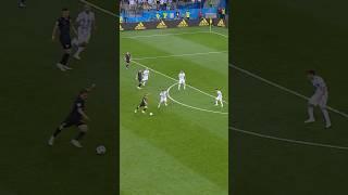 Amazing Luka Modric goal!