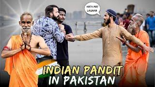 Indian Pandit in Pakistan (Social Experiment) - Dumb TV
