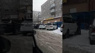 Стоянка у Мария-ра в Барнауле